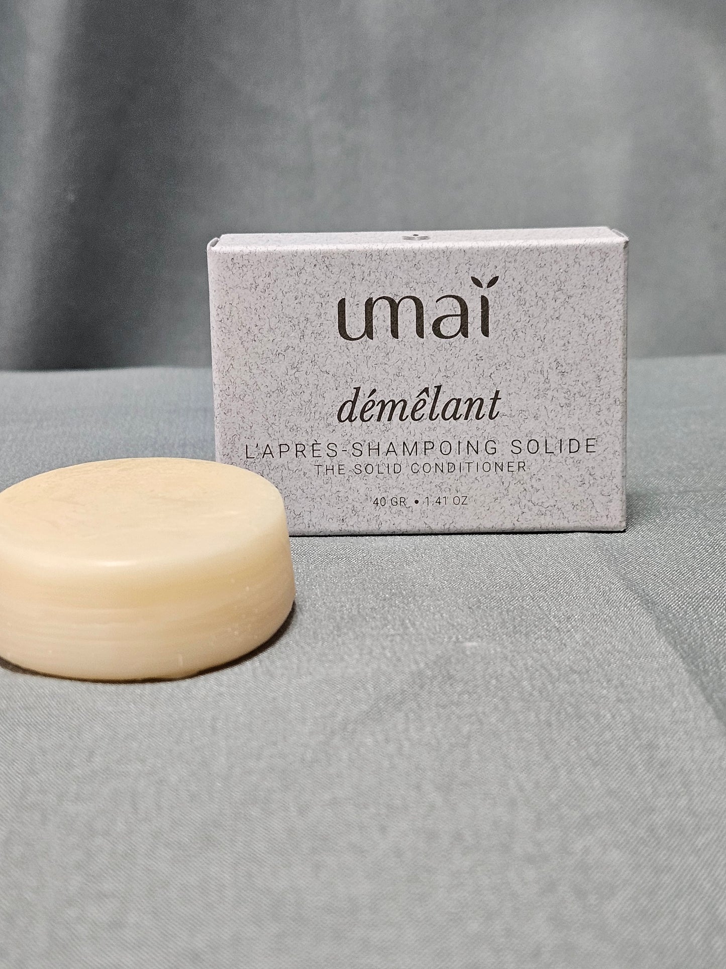 Démêlant solide umai
